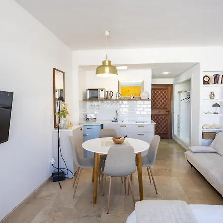 Cubo's Estudio Seaview Santa Clara 127 * Torremolinos
